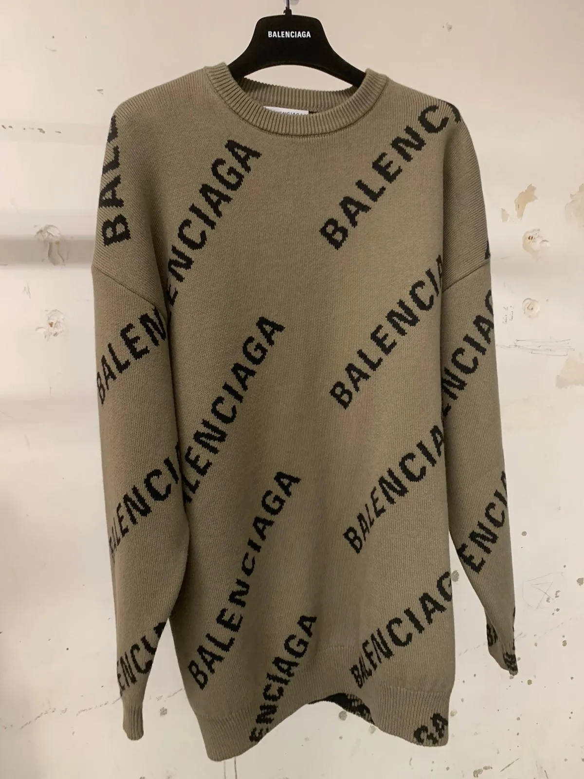 BALENCIAGA  |BALENCIAGA Woman Jacquard logo knit crew neck Sweaters