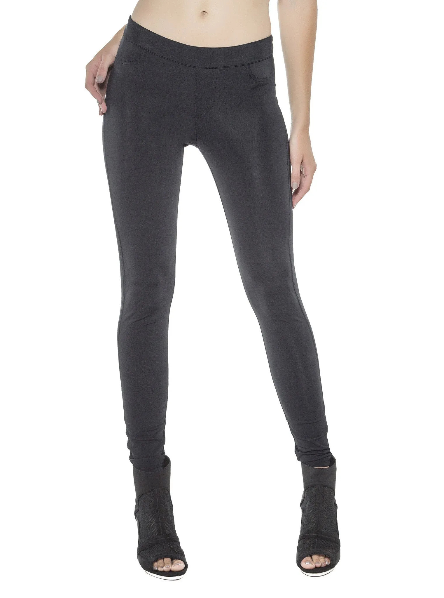 Blanc Noir Spirit Legging Pant Black