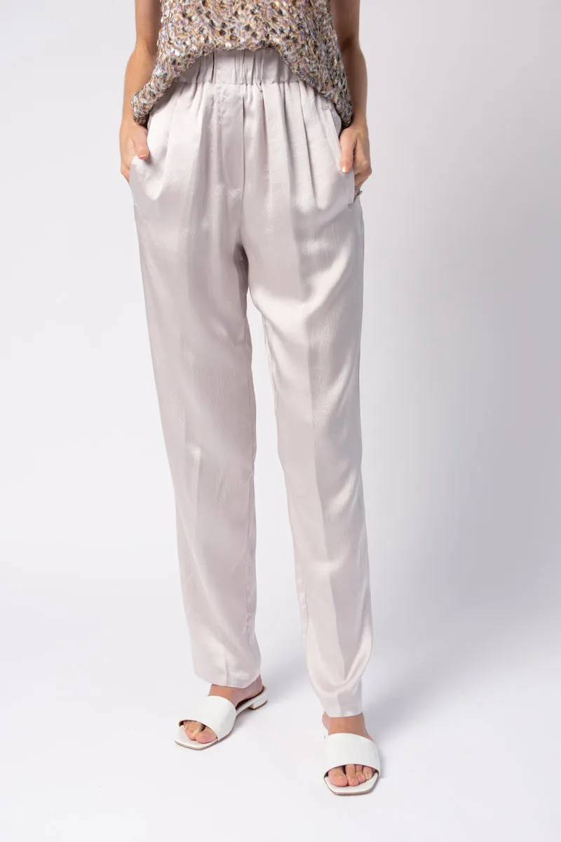 Cloquet Satin Silk Pant in Perla