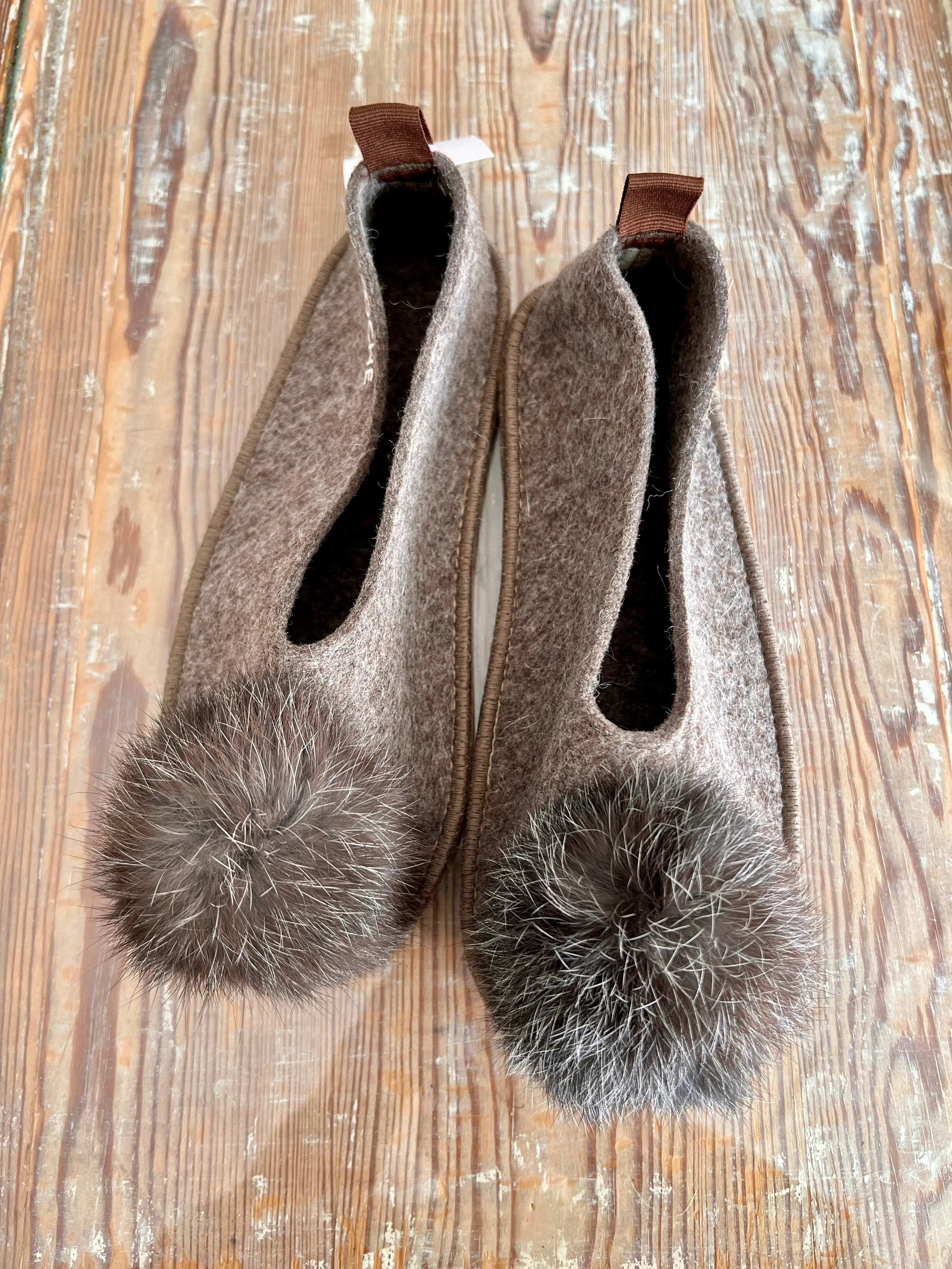 COUNTRYSIDE GREY slippers