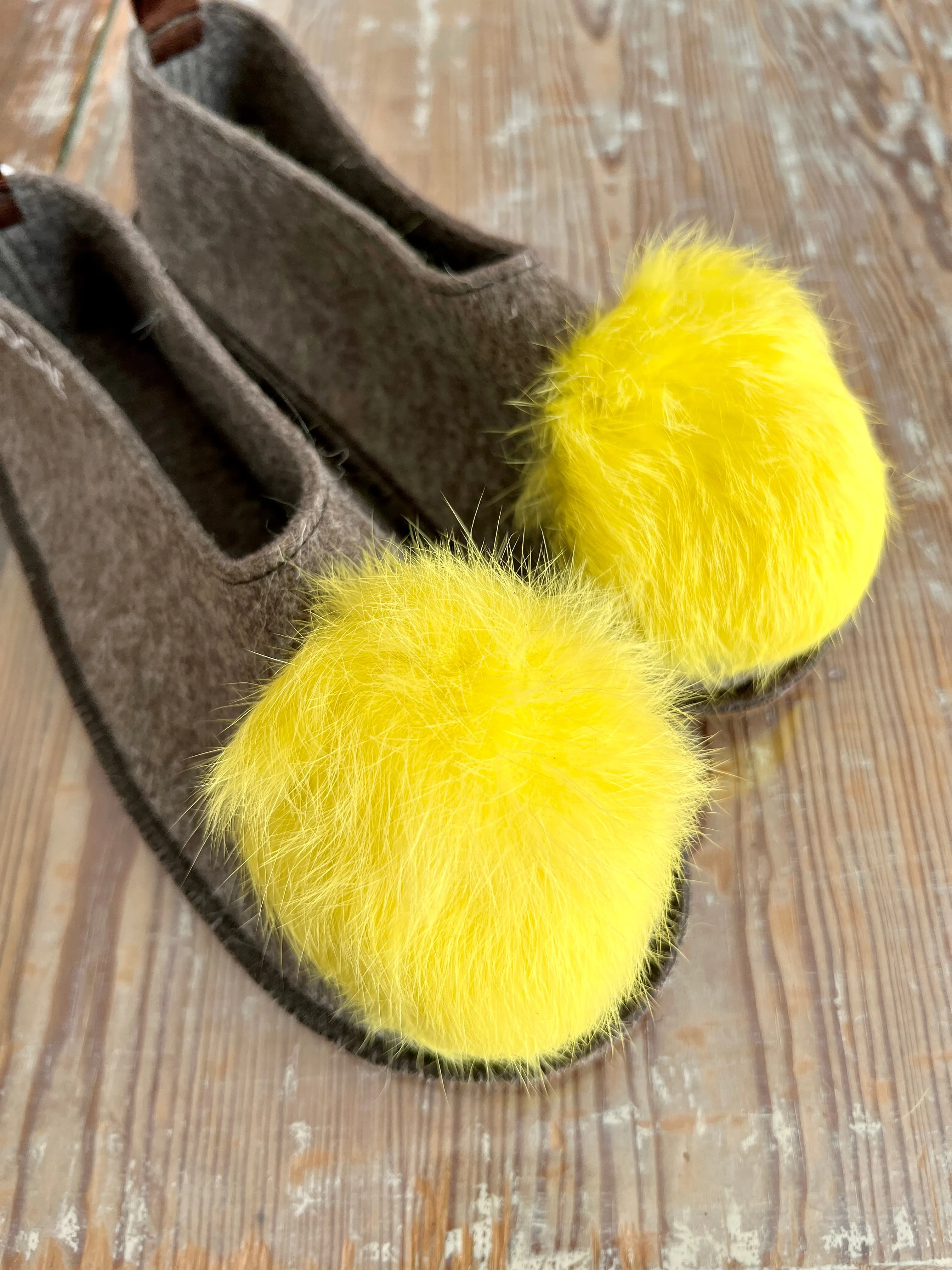 EASTER slippers