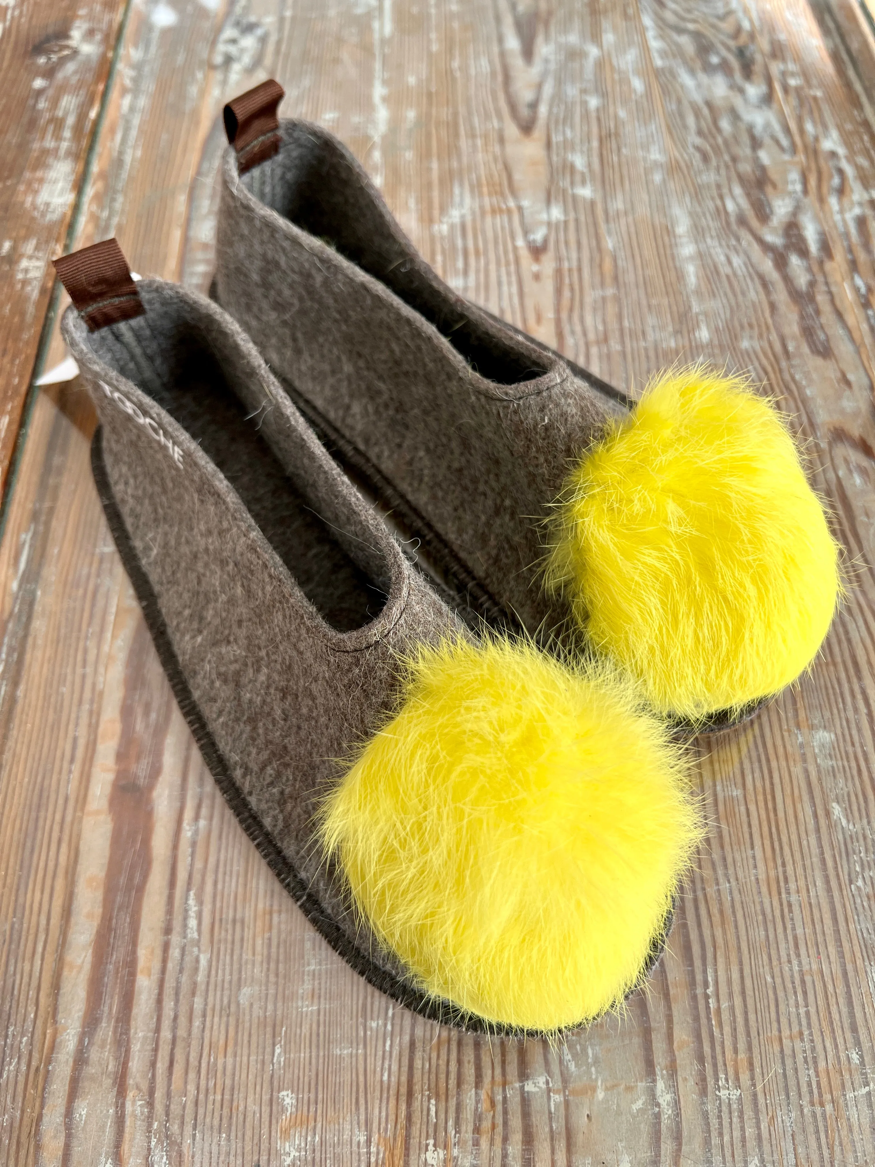 EASTER slippers