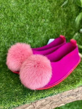 FUCHSIA POMPOM slippers