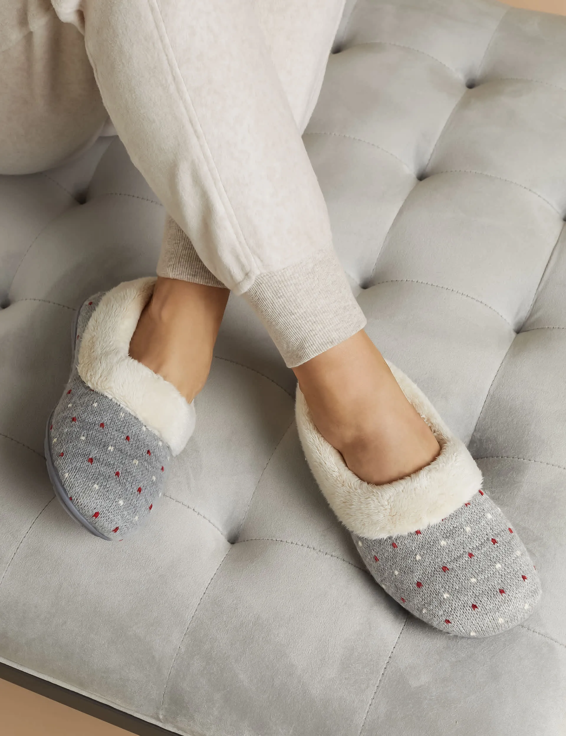 Jones Bootmaker Women's Polka Dot Faux Fur Lined Slippers - 6 - Grey, Grey