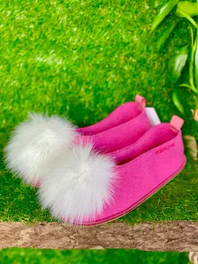 PINK VEGAN POMPOM slippers