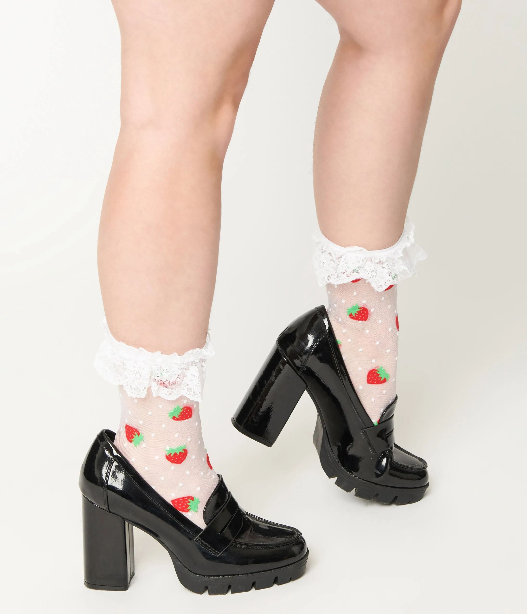 White Strawberry Dot Ruffled Ankle Socks